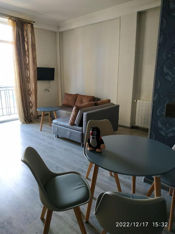 Apartment Sandra Tbilisi Luaran gambar