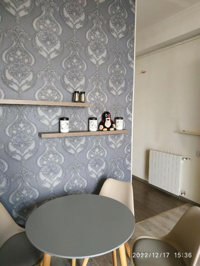 Apartment Sandra Tbilisi Luaran gambar
